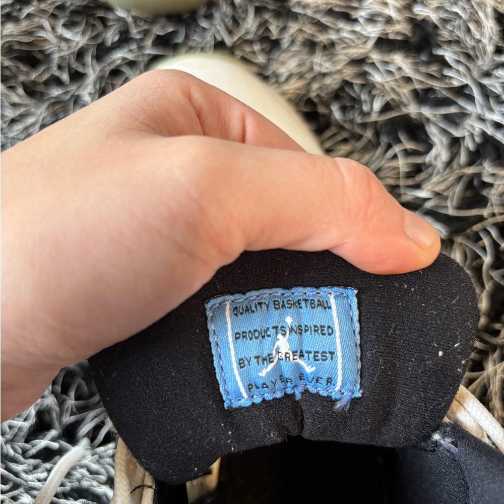 Air Jordan 11 Retro Legend Blue - Picture 3 of 4